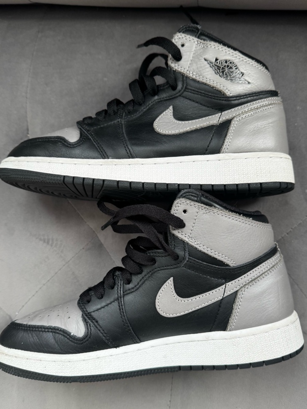 2017 Nike Air Jordan 1 Retro High OG Shadow sz 5Y women sz 6.5 #575441-013